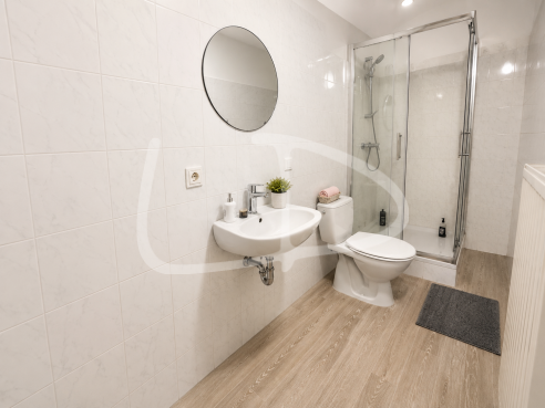 Salle de bain rdc.png